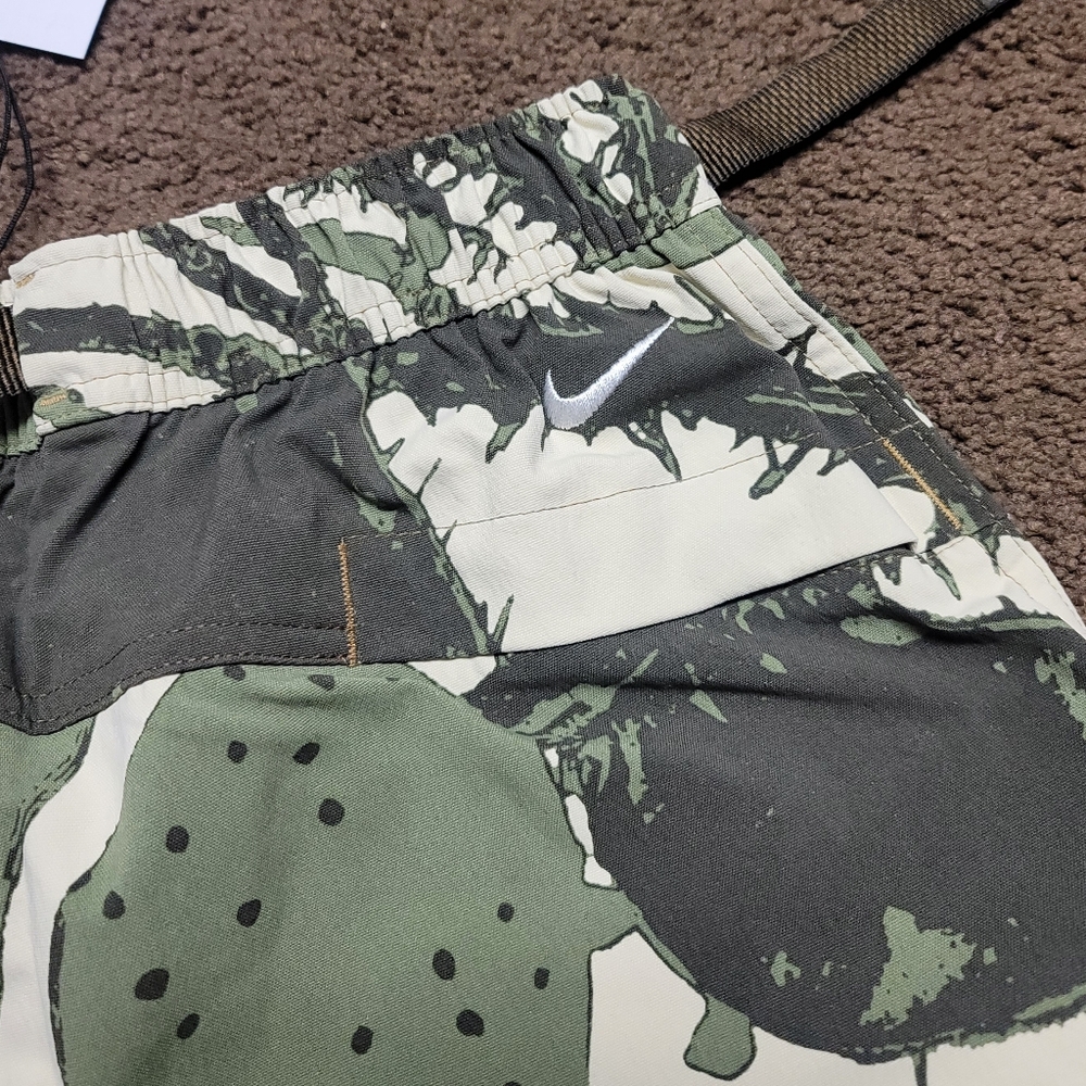 Nike ACG Summit Smith Cargo Pants/Shorts Men’s Small Cactus Khaki IH3577-229 New - Picture 9 of 13